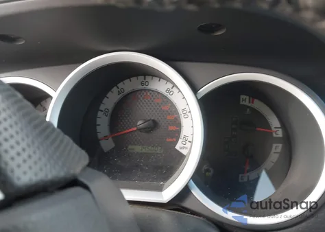 2014 Toyota Tacoma Base V6 z USA, uszkodzony, nr VIN 3TMLU4EN9EM143255